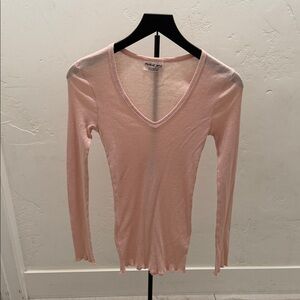 Michael Stars Light Pink V-Neck Long Sleeve Top
